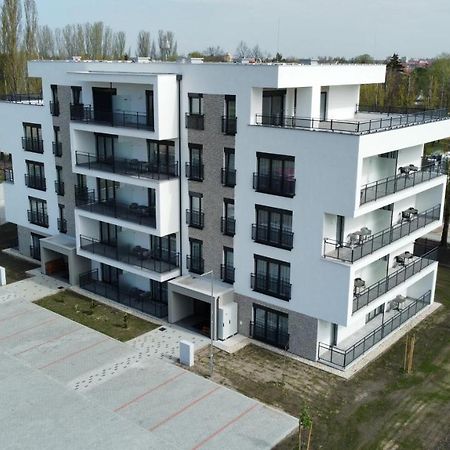 Rivapark Daire Dunajská Streda Dış mekan fotoğraf