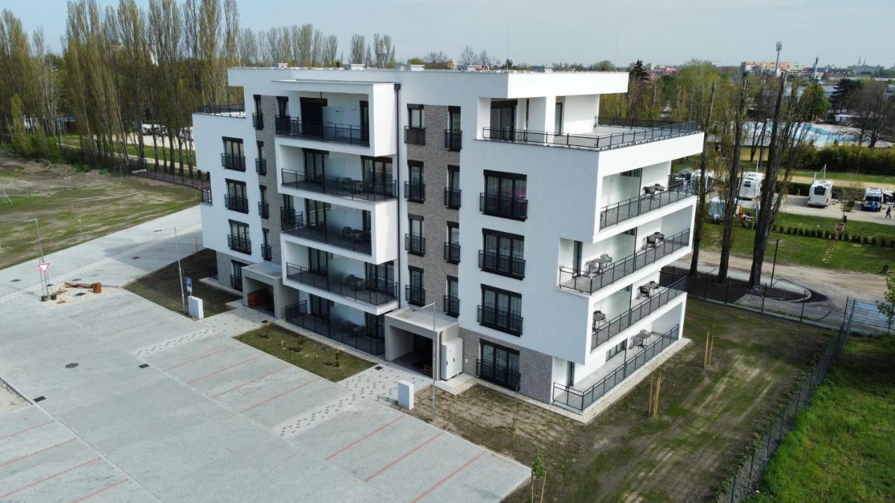 Rivapark Daire Dunajská Streda Dış mekan fotoğraf